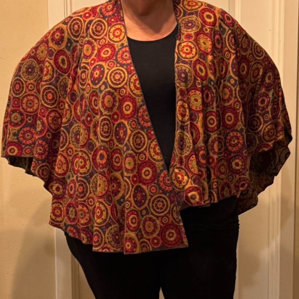 Boho Circle Print Open-Front Shawl Cardigan – Warm Earth Tones – fits up to 2x
